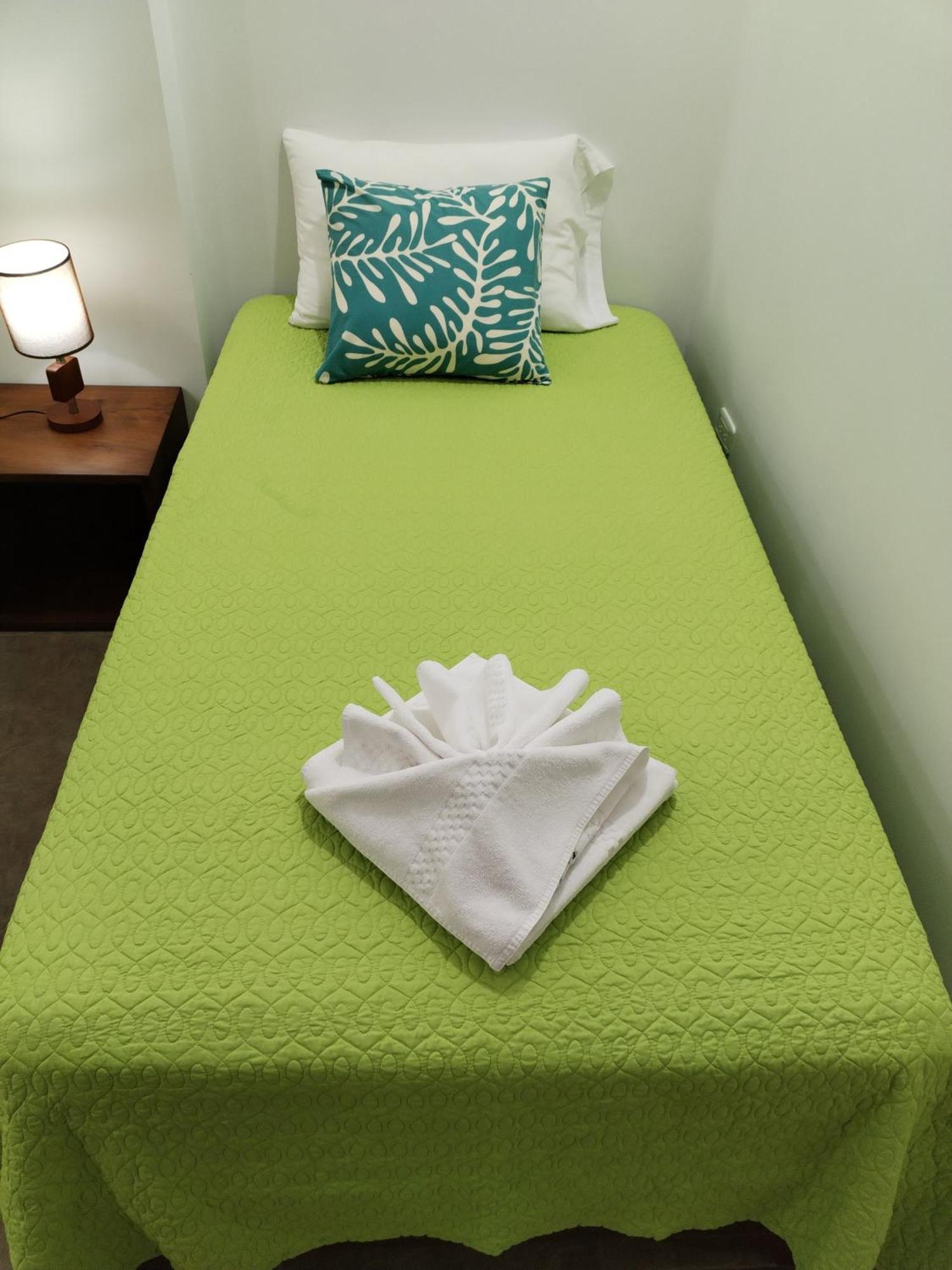 Hotel Starfish 比亚米尔港 外观 照片